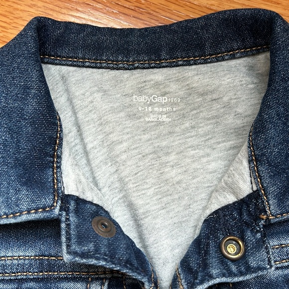 Baby Gap Infant Jean Jacket - Picture 2 of 3